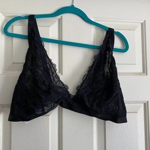 ✨ Adore Me Ronnie Bralette Unlined 4X Black